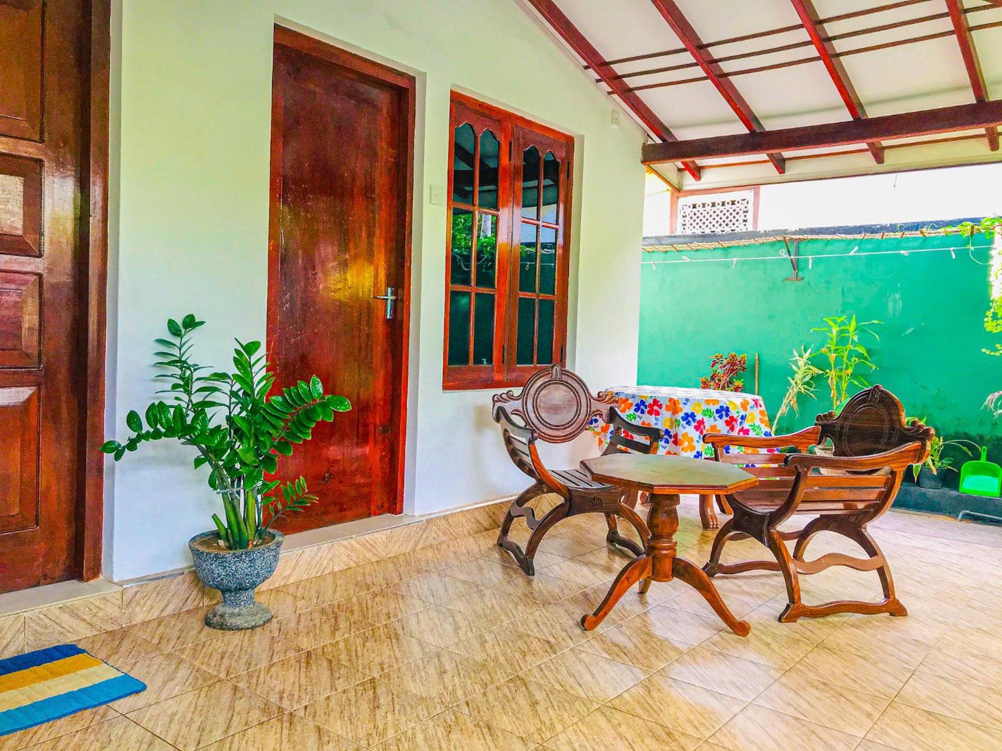 Sahana Sri Villa Bentota Bagian luar foto