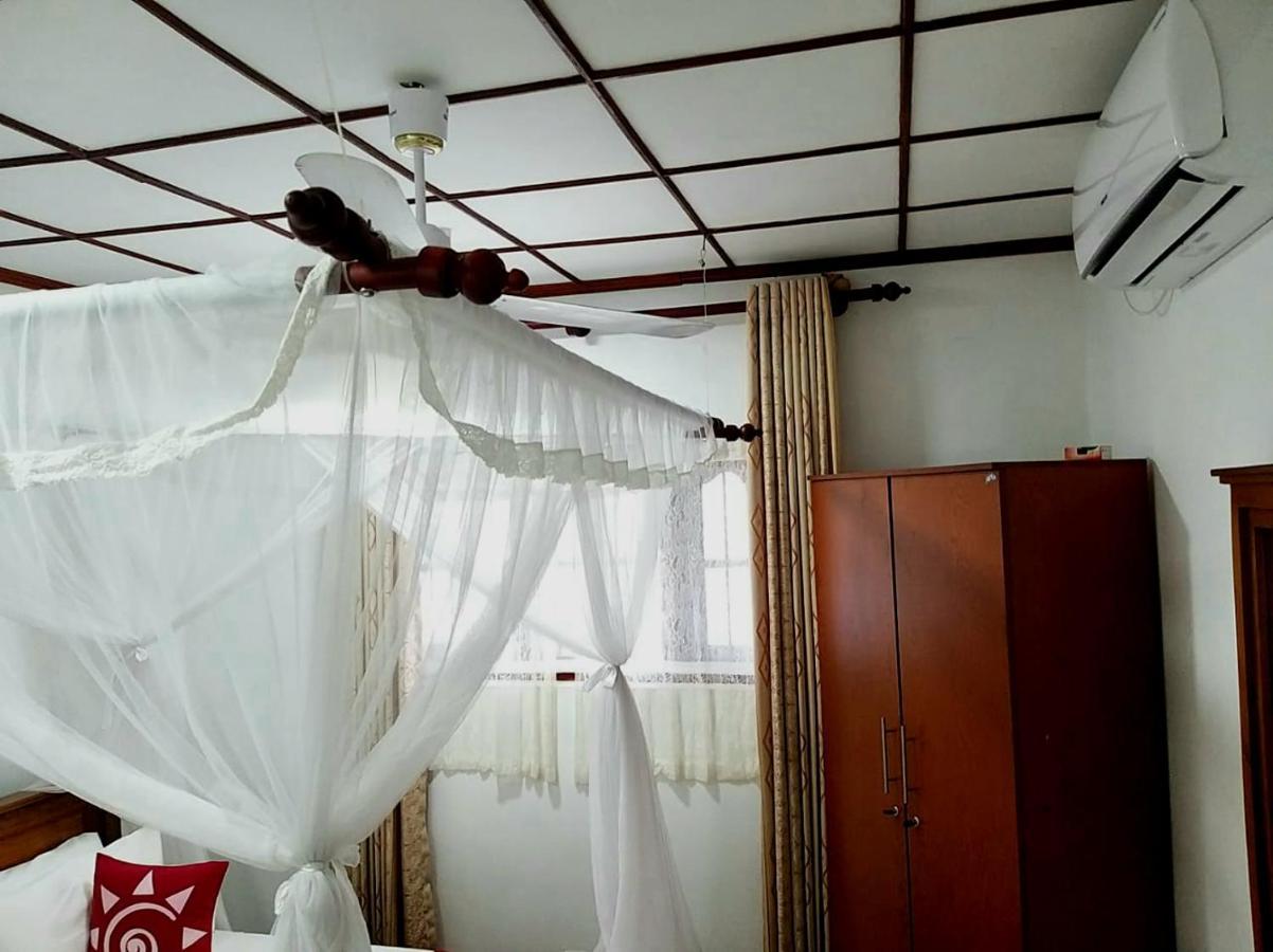 Sahana Sri Villa Bentota Bagian luar foto